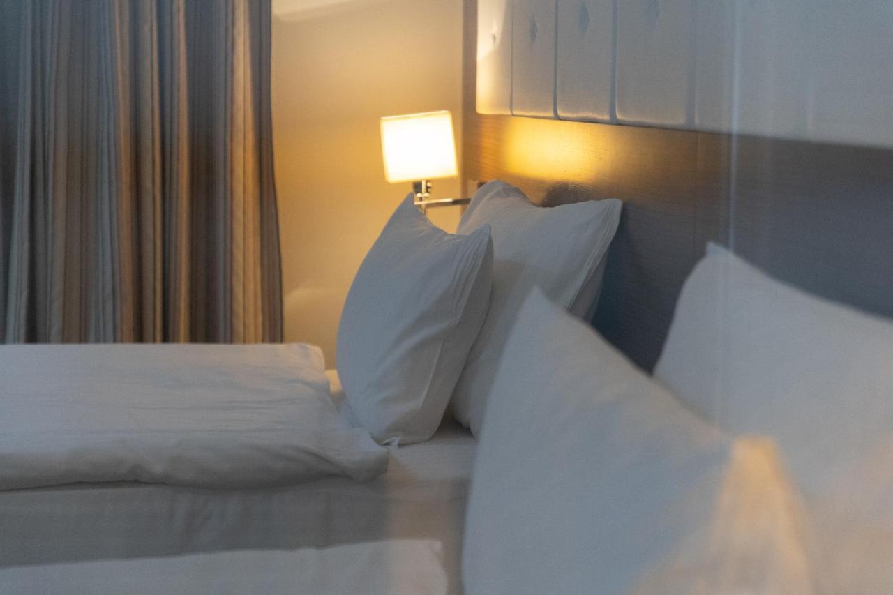 Deluxe Twin Room,1263398203:JPEG